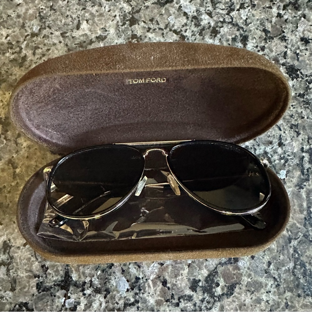 SOLD @ TRR - Tom Ford TF0666 Tripp Aviator Sunglasses 58mm, Black on Gold.
